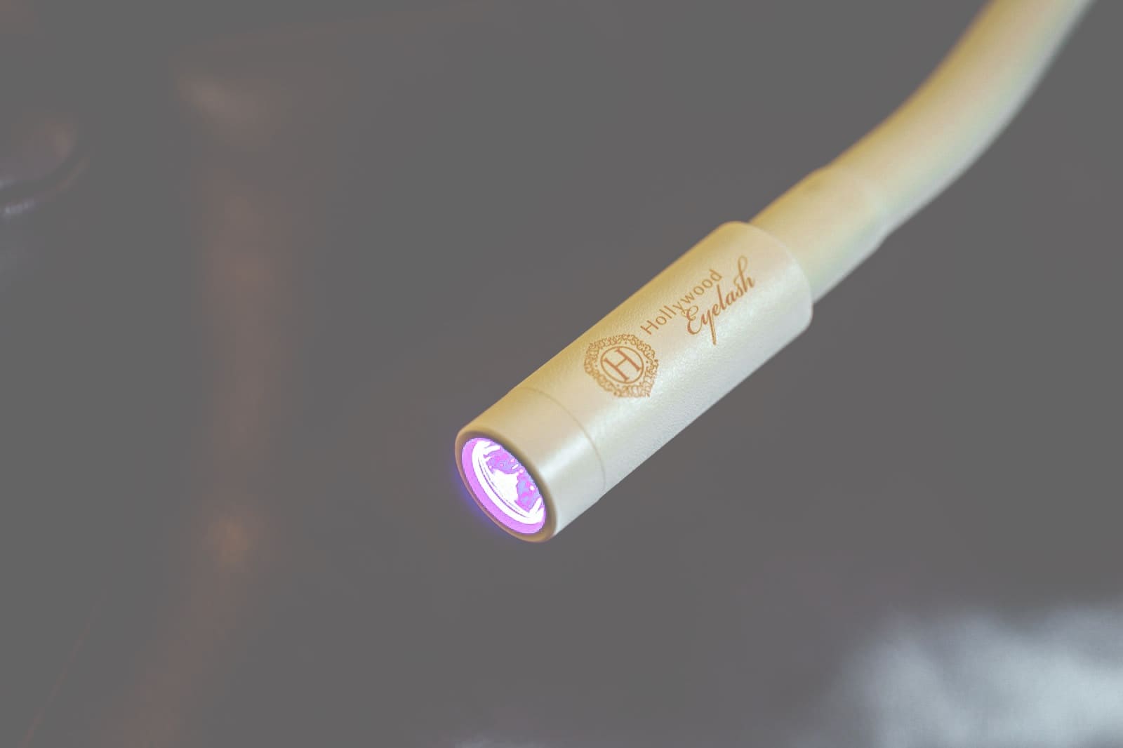 Hollywood Eyelash 専用LED照射装置